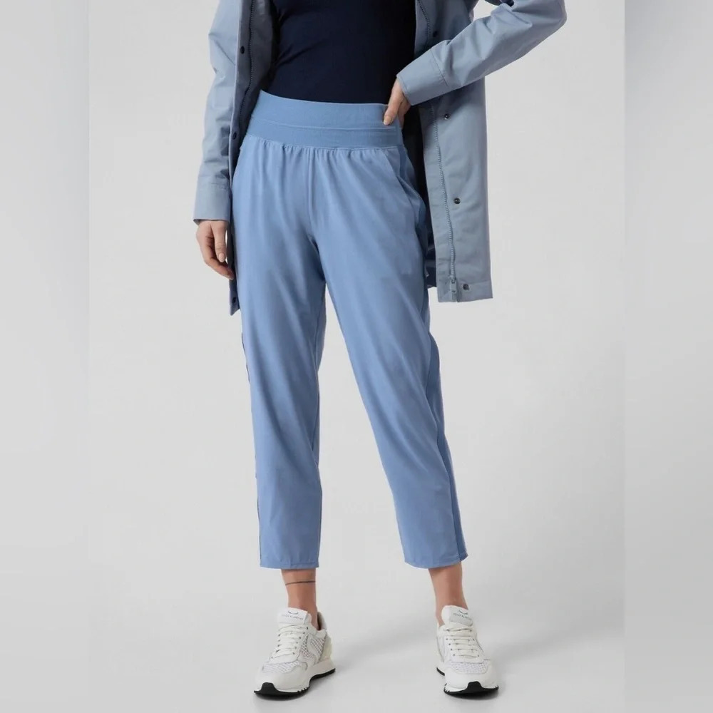 ATHLETA Nolita Slim Tapered Crop Pant Petite Cottage Blue Casual Women’s 6P